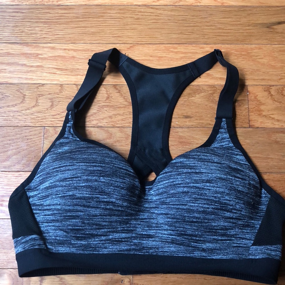 Victoria secret sports bra